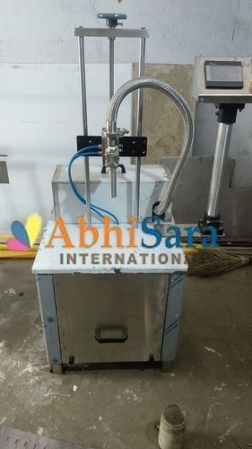 Distemper Filling Machine